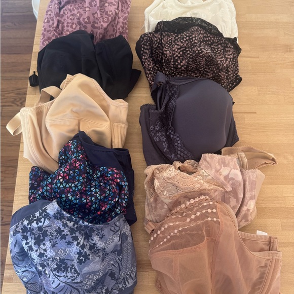 Bundle of Elomi Women's Bras in Black, Cream, and Purple - Picture 1 of 1